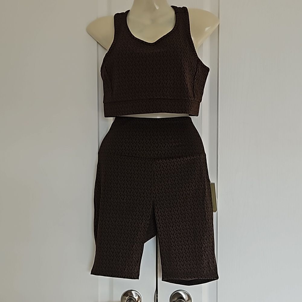 Women's Black Textured Sleeveless Crop Top & High-Waist Bike Shorts Set
